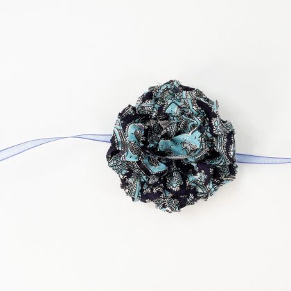 Gargantilla choker Flor de tela cachemir