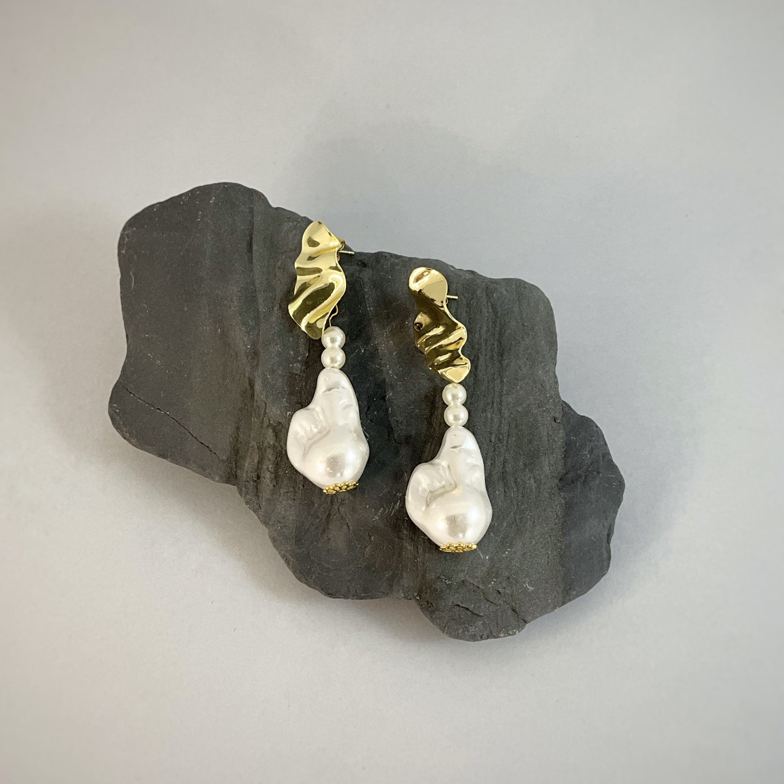 Pendientes Pelas naturales